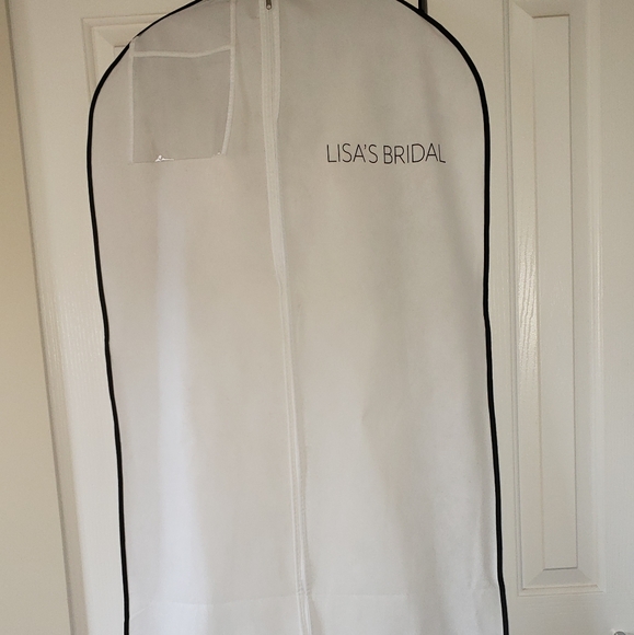 Allure wedding dress - Picture 2 of 6